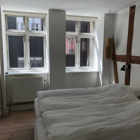 Apartment K10 *